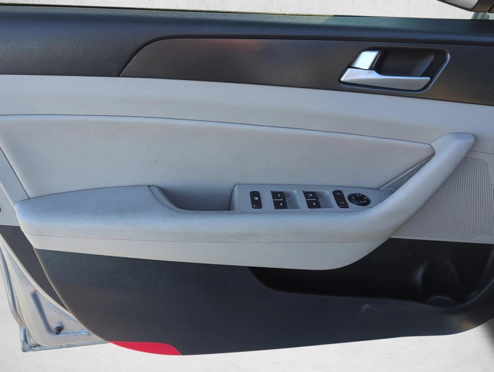 2016 Hyundai SONATA 4dr Sdn 2.4L Sport PZEV