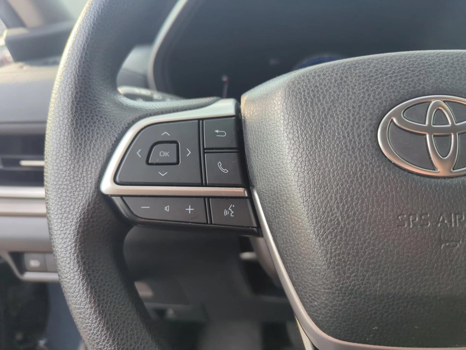 2025 Toyota Grand Highlander LE FWD (Natl)