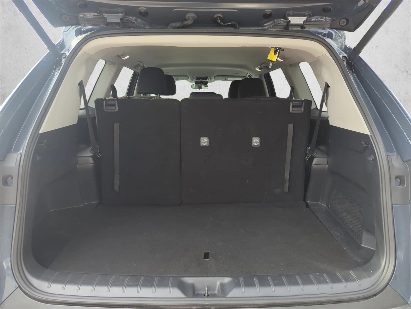 2025 Toyota Grand Highlander LE FWD (Natl)
