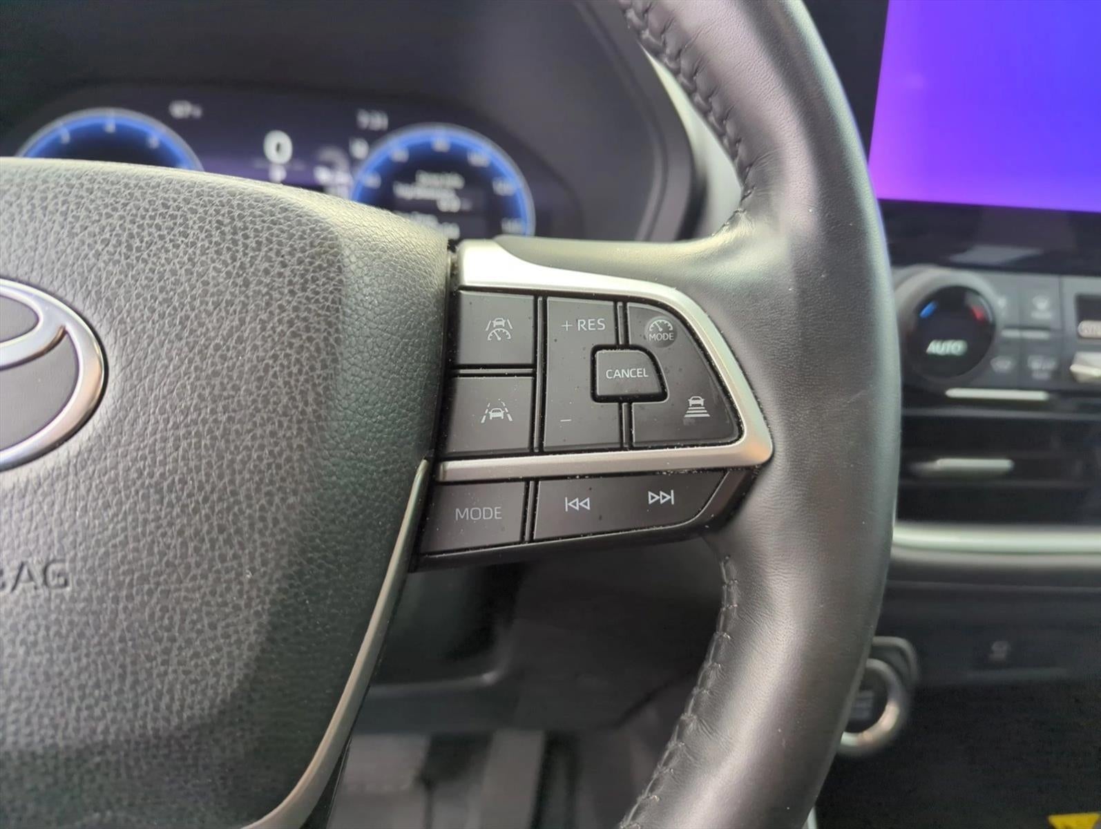 2024 Toyota Grand Highlander Platinum AWD (Natl)