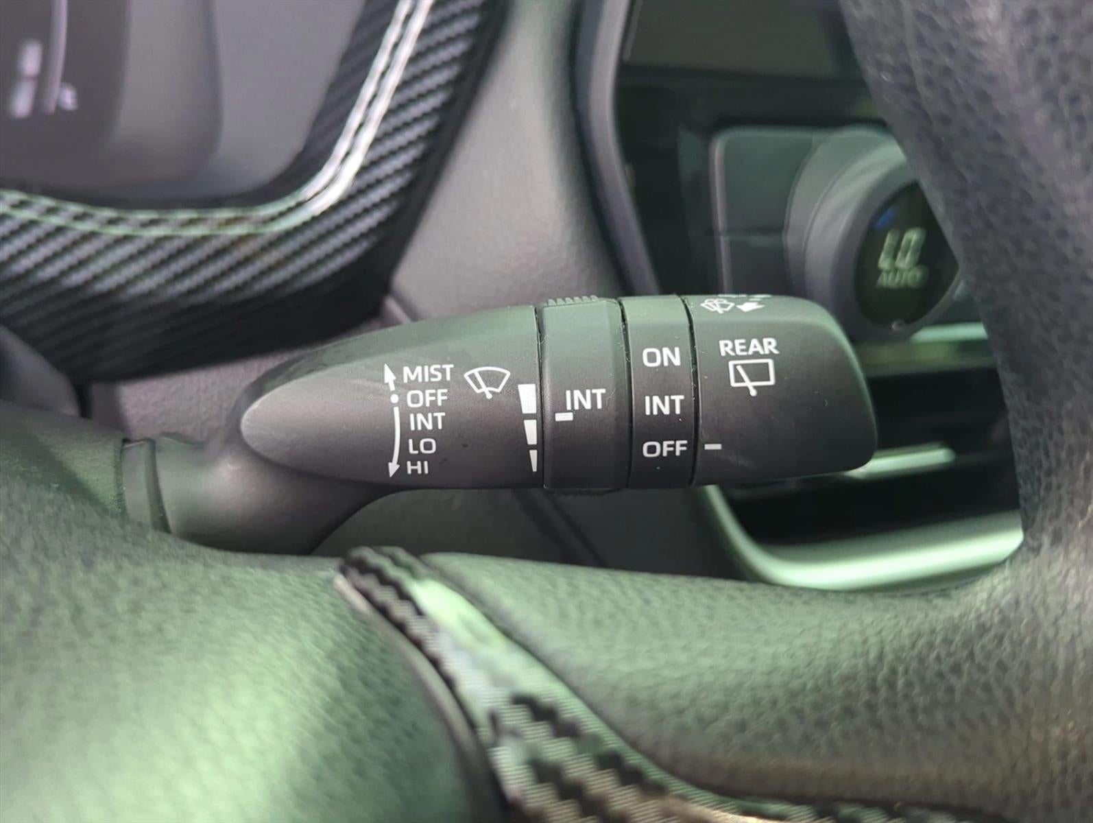 2025 Toyota Grand Highlander Hybrid LE AWD (Natl)