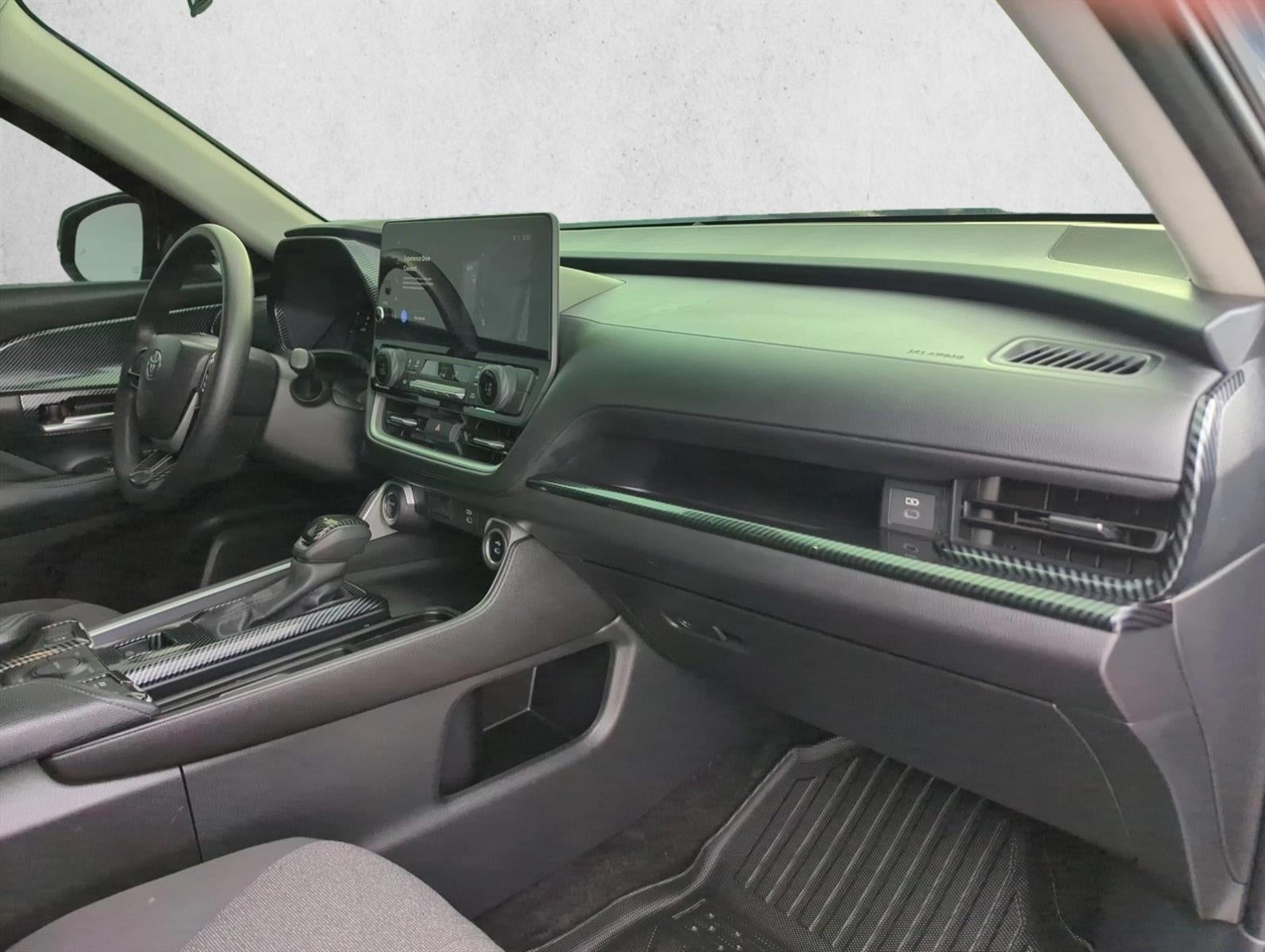 2025 Toyota Grand Highlander Hybrid LE AWD (Natl)
