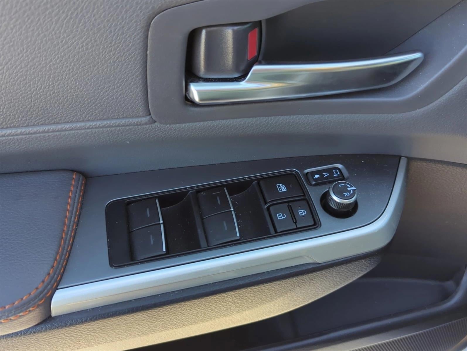 2024 Toyota Sienna XSE AWD 7-Passenger (Natl)