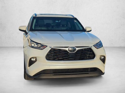 2020 Toyota Highlander XLE FWD (Natl)
