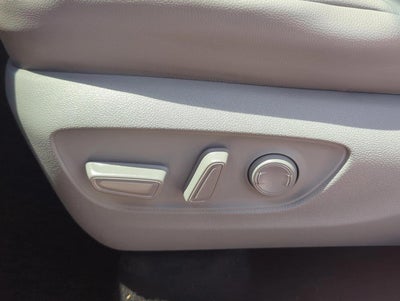 2020 Toyota Highlander XLE FWD (Natl)