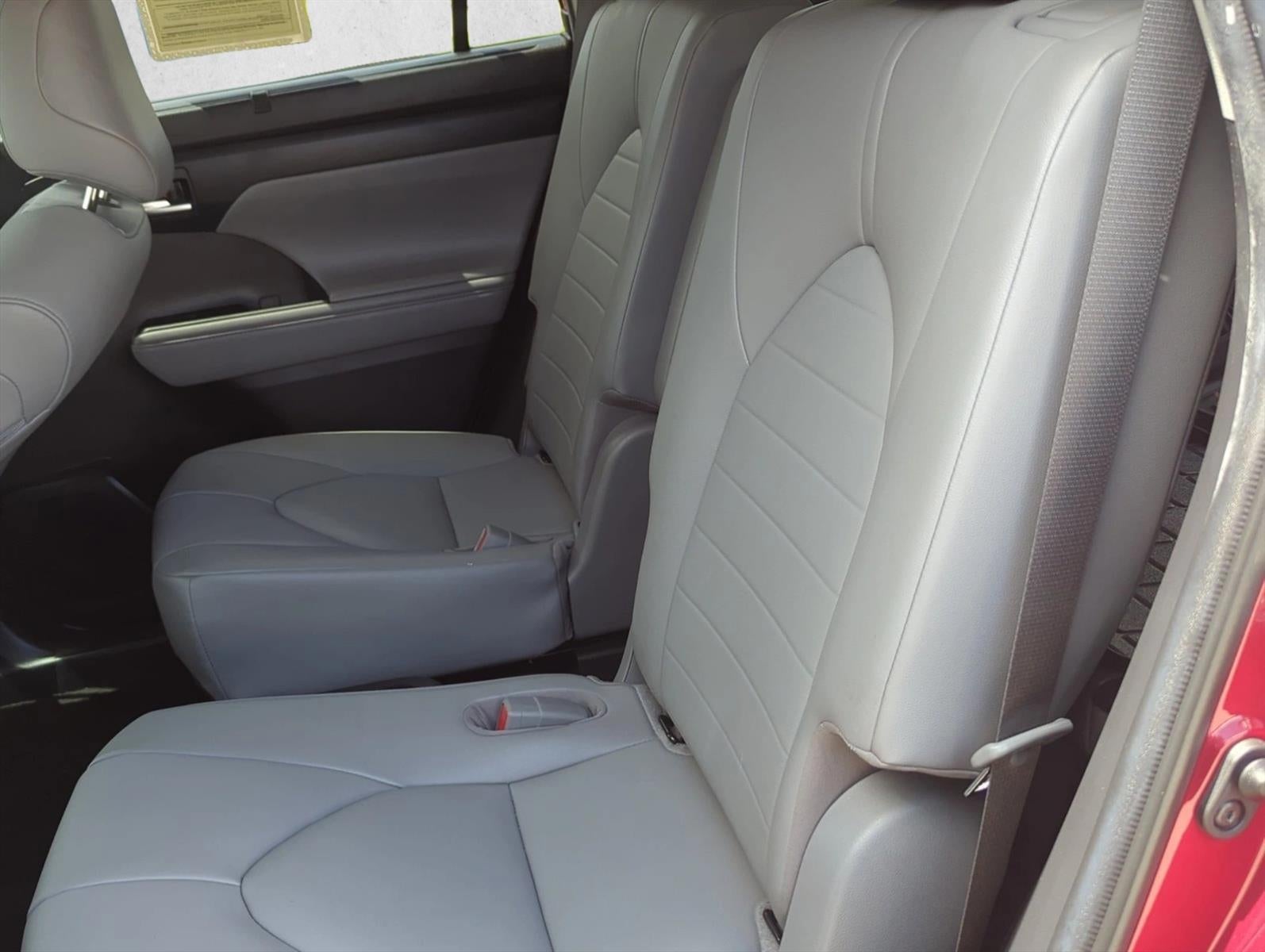 2020 Toyota Highlander XLE FWD (Natl)