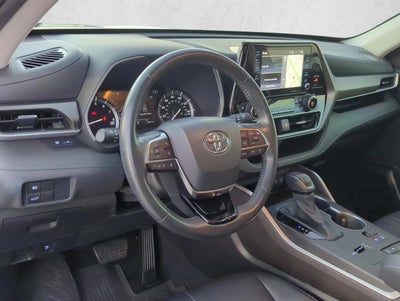 2021 Toyota Highlander XLE FWD (Natl)