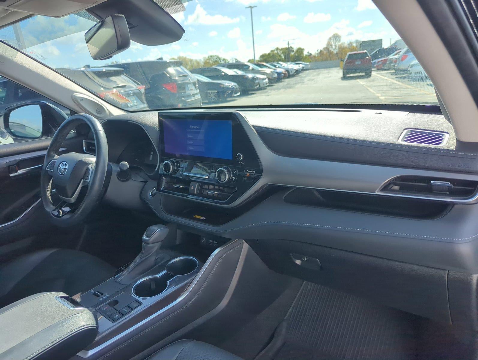 2023 Toyota Highlander Limited FWD (GS)