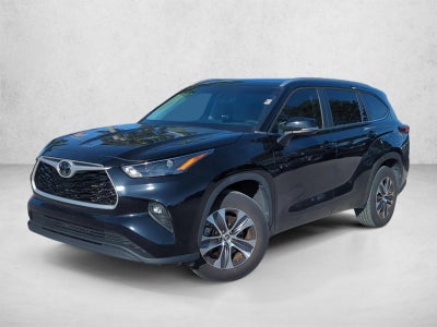 2023 Toyota Highlander XLE FWD (Natl)