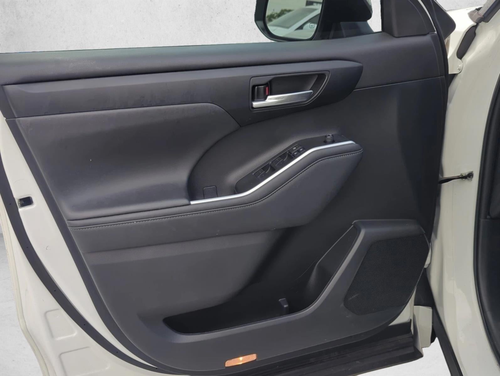 2023 Toyota Highlander XSE FWD (Natl)