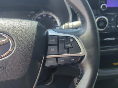 2023 Toyota Highlander XLE FWD (Natl)