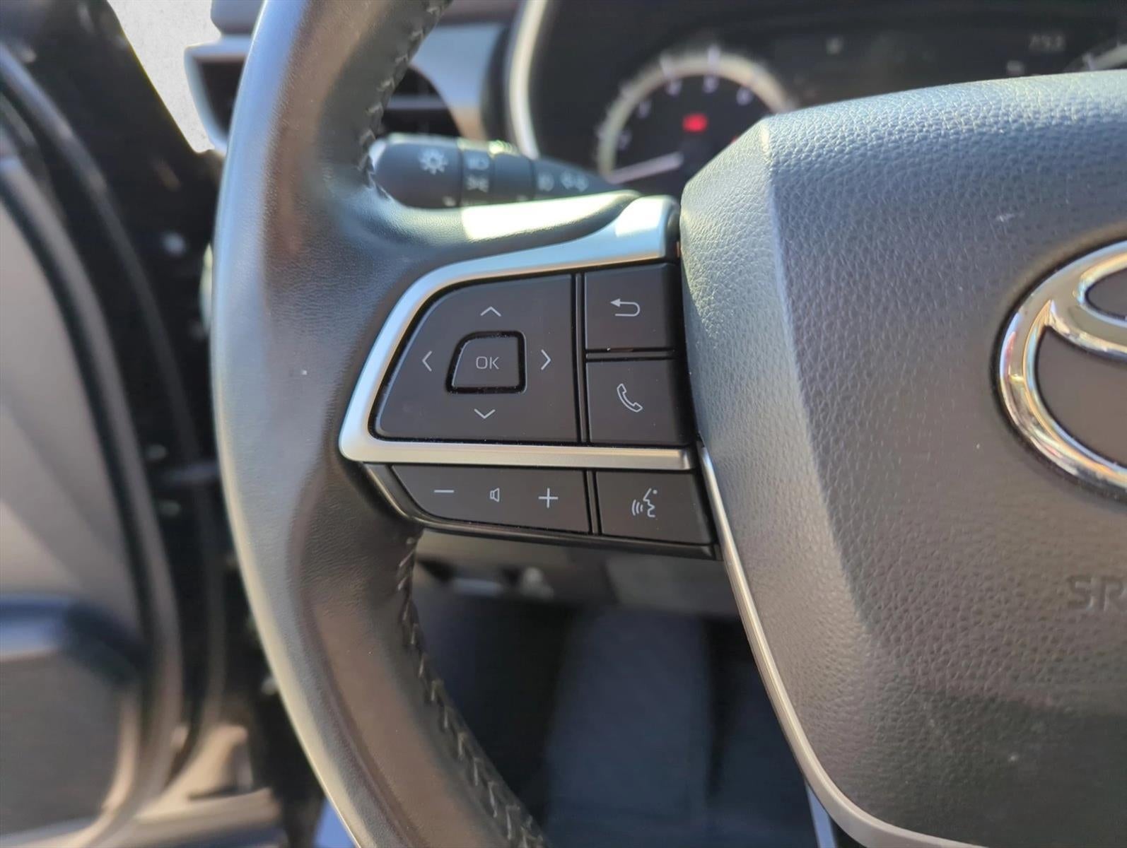 2023 Toyota Highlander XLE FWD (Natl)