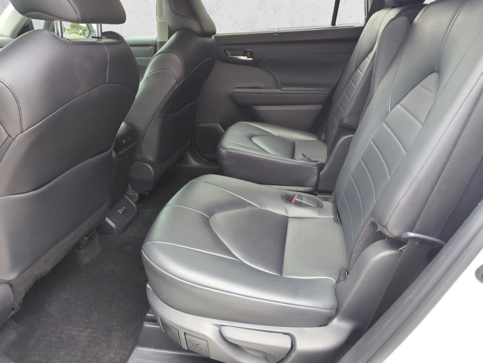 2024 Toyota Highlander XLE FWD (Natl)