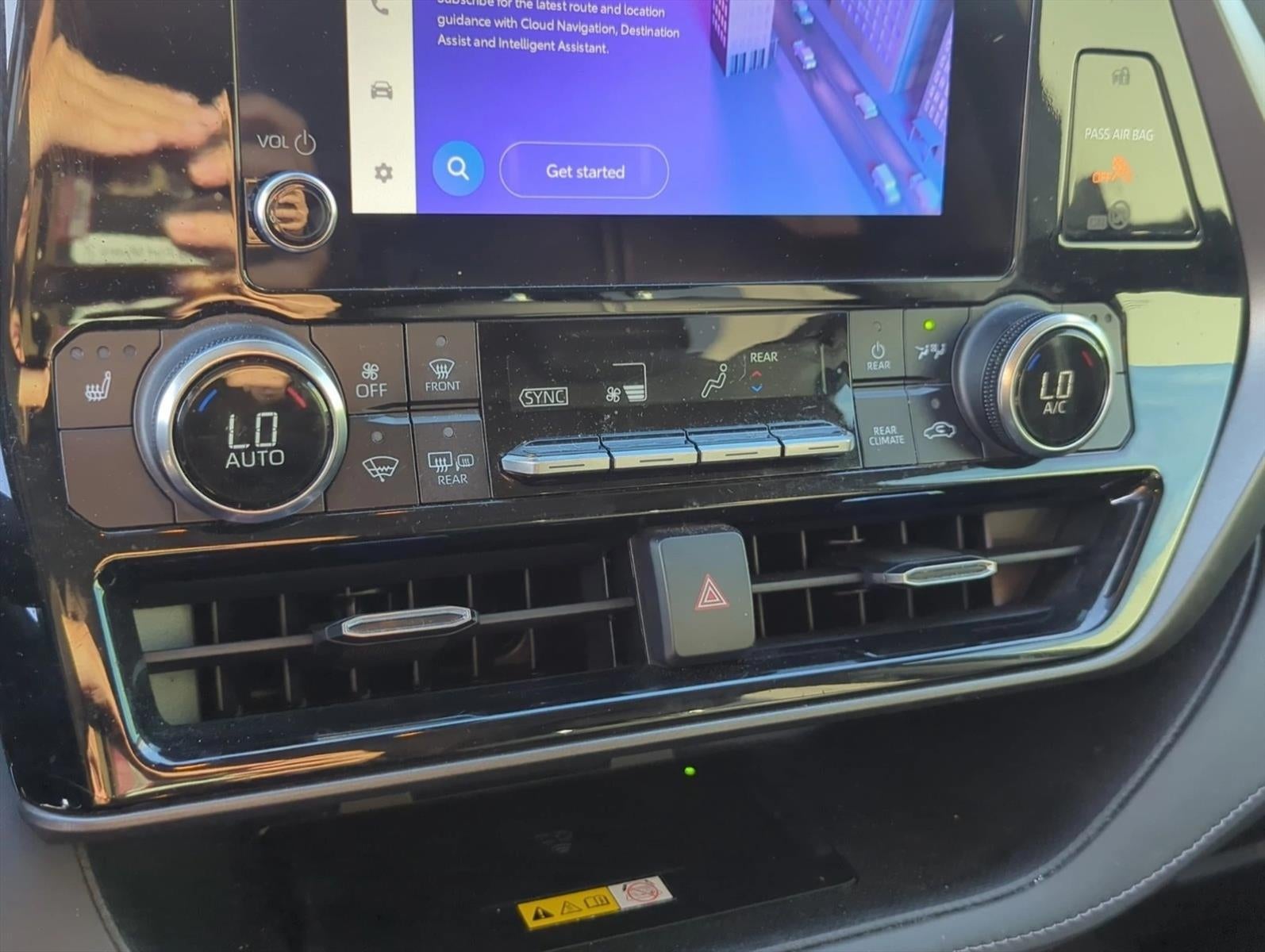 2023 Toyota Highlander XLE FWD (Natl)