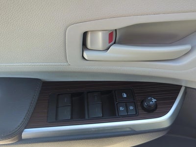 2021 Toyota Sienna LE FWD 8-Passenger (Natl)