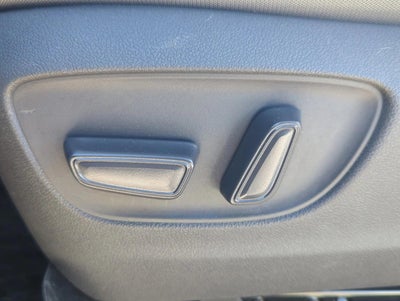 2021 Toyota Sienna LE FWD 8-Passenger (Natl)