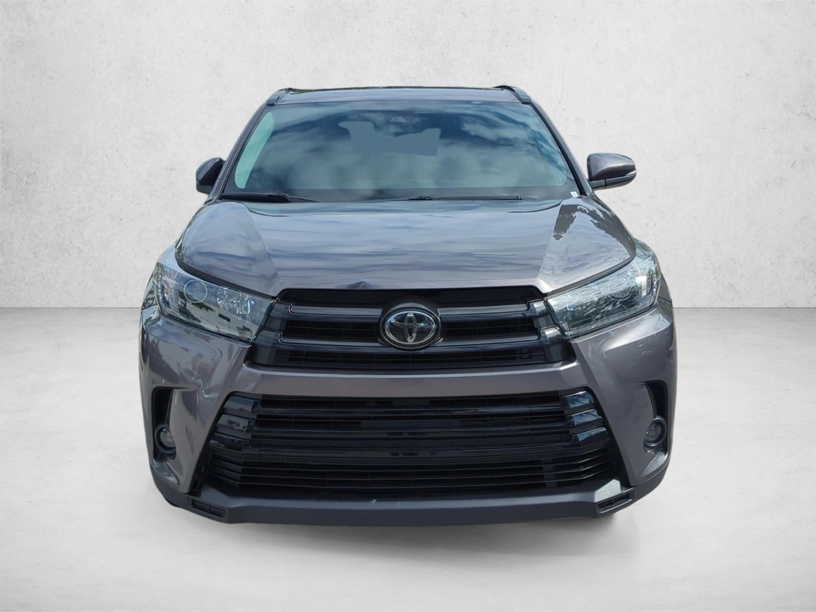 2019 Toyota Highlander SE V6 FWD (Natl)