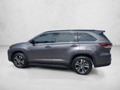 2019 Toyota Highlander SE V6 FWD (Natl)