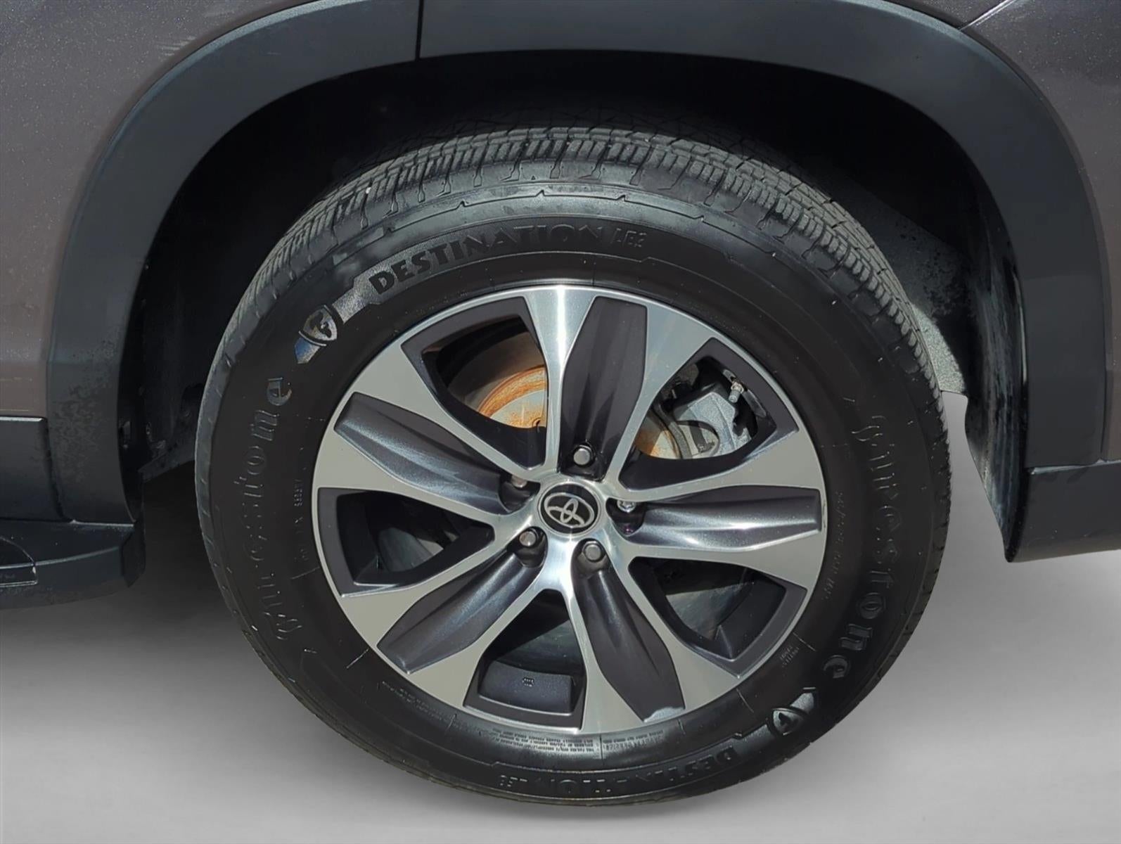 2019 Toyota Highlander SE V6 FWD (Natl)