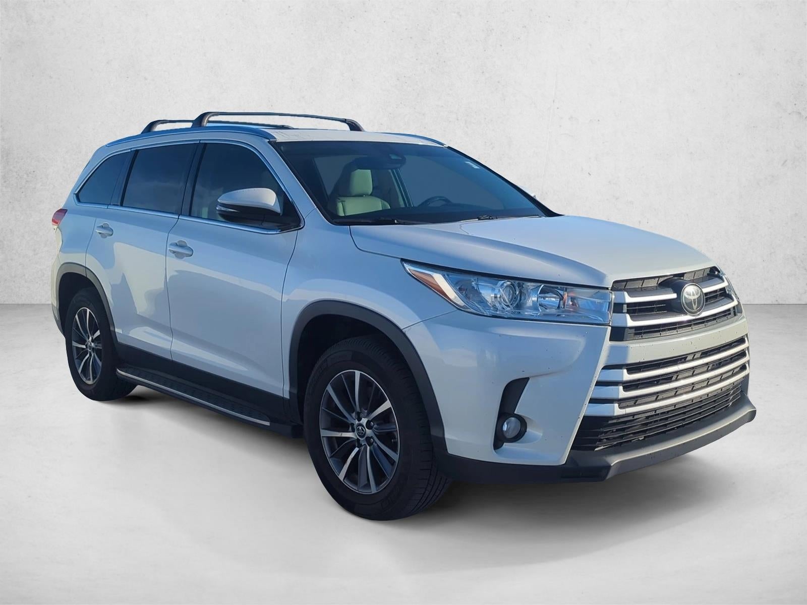 2019 Toyota Highlander XLE V6 FWD (Natl)