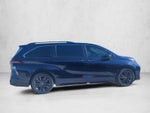 2022 Toyota Sienna XSE FWD 7-Passenger (Natl)
