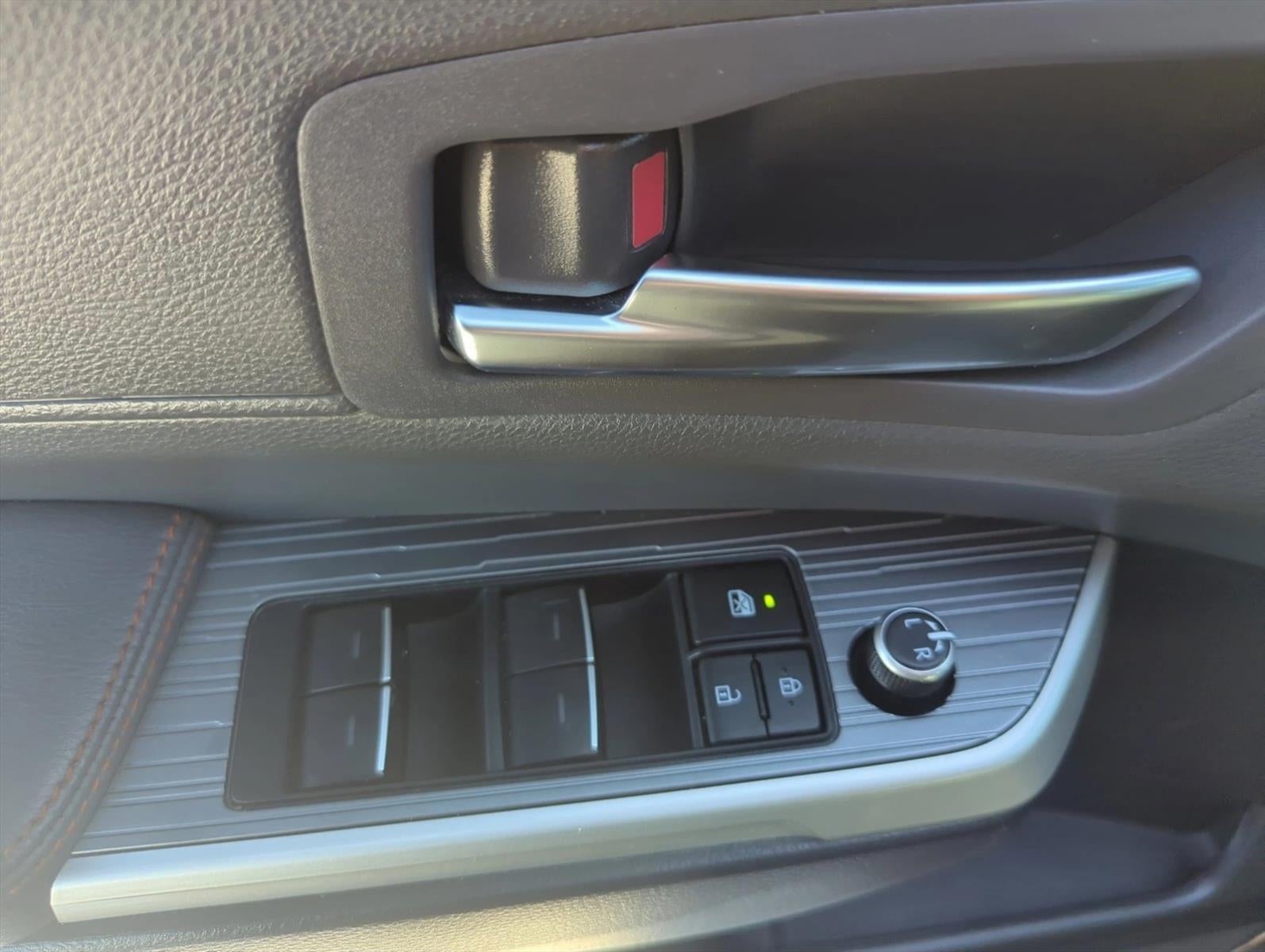 2022 Toyota Sienna XSE FWD 7-Passenger (Natl)