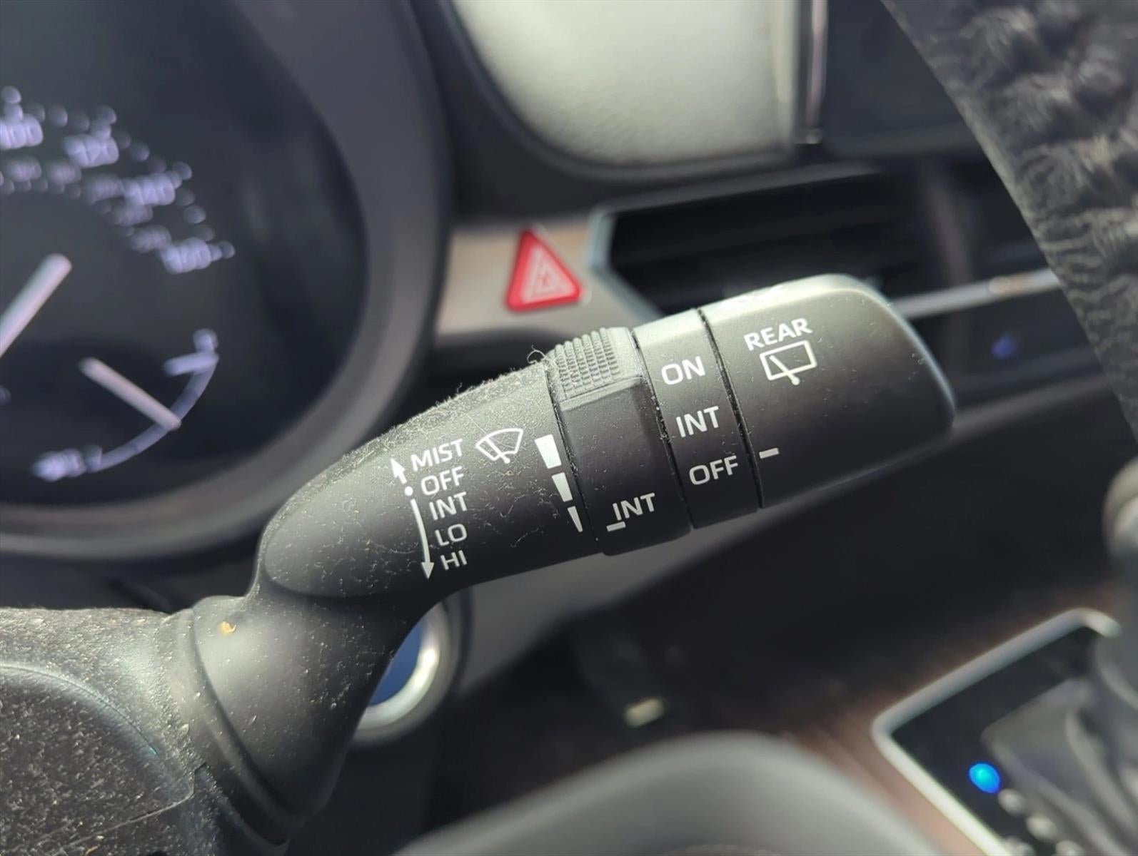 2021 Toyota Sienna XLE FWD 7-Passenger (Natl)