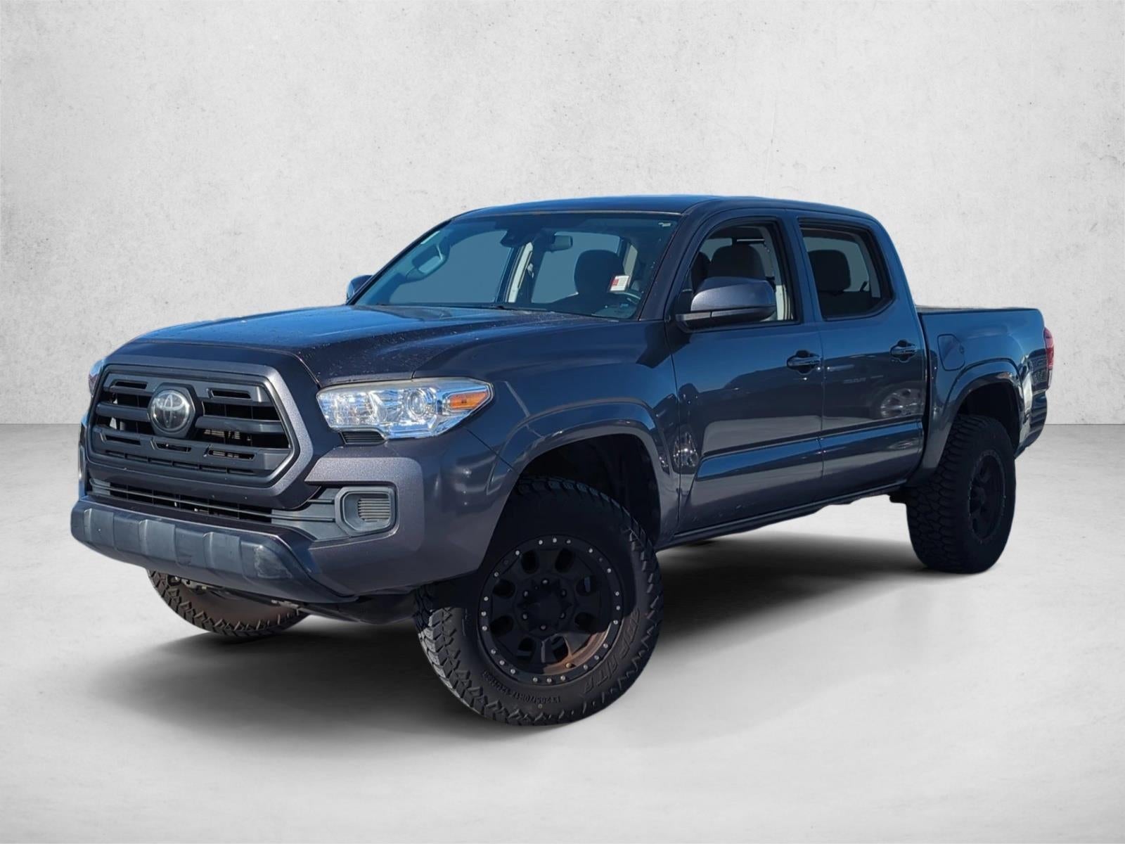 2018 Toyota Tacoma SR Double Cab 5' Bed I4 4x2 AT (GS)