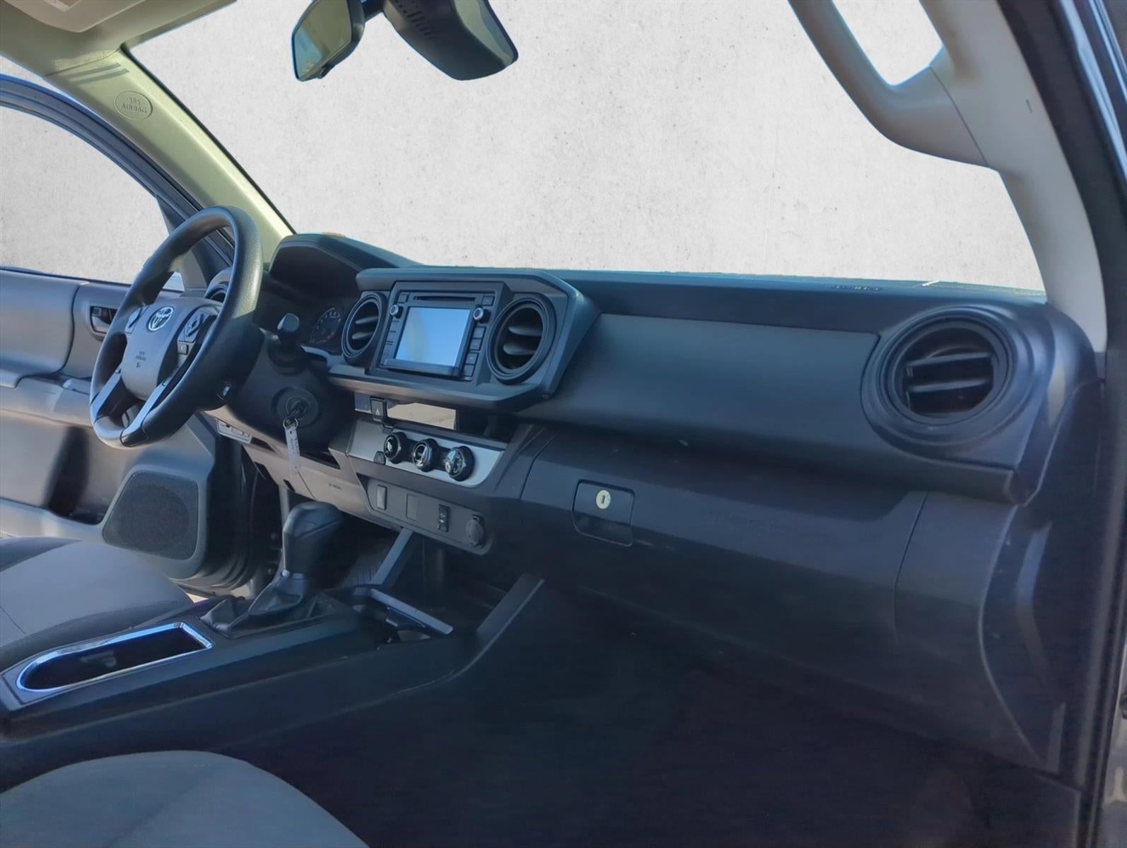 2018 Toyota Tacoma SR Double Cab 5' Bed I4 4x2 AT (GS)