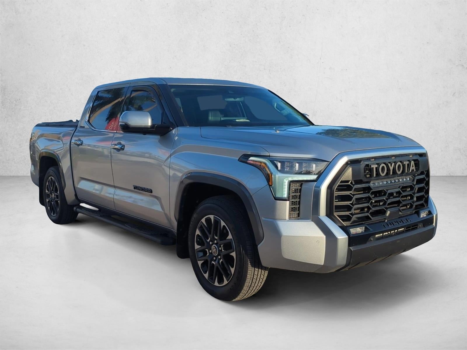 2022 Toyota Tundra 2WD 2WD Limited CrewMax 5.5' Bed (GS)