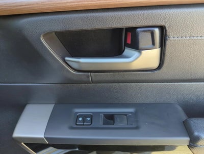 2022 Toyota Tundra 2WD 2WD Limited CrewMax 5.5' Bed (GS)