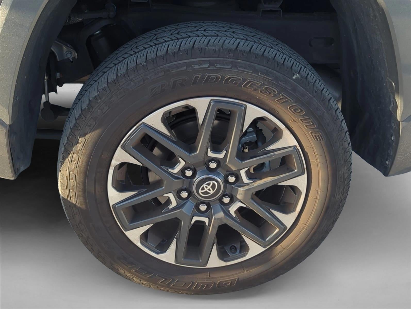 2026 Toyota Tundra 4WD 4WD Limited CrewMax 5.5' Bed (Natl)