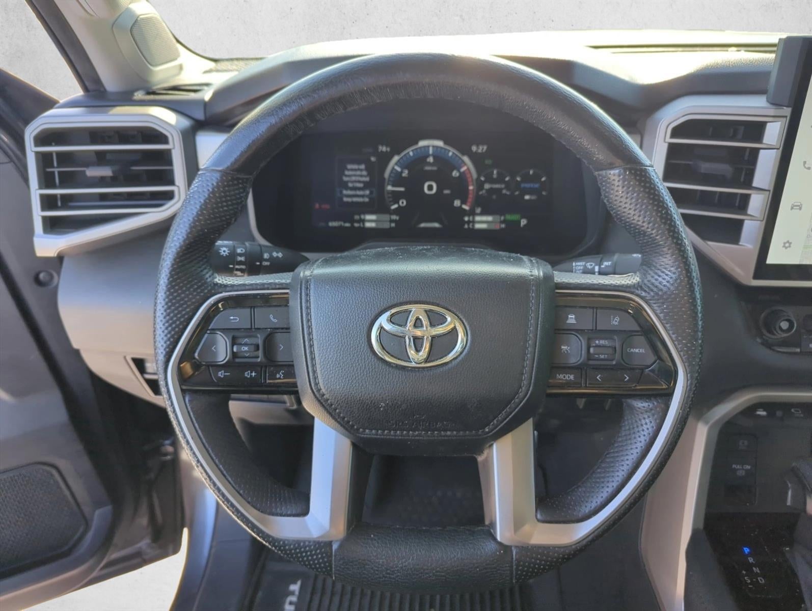 2023 Toyota Tundra 2WD 2WD Limited Hybrid CrewMax 5.5' Bed (Natl)