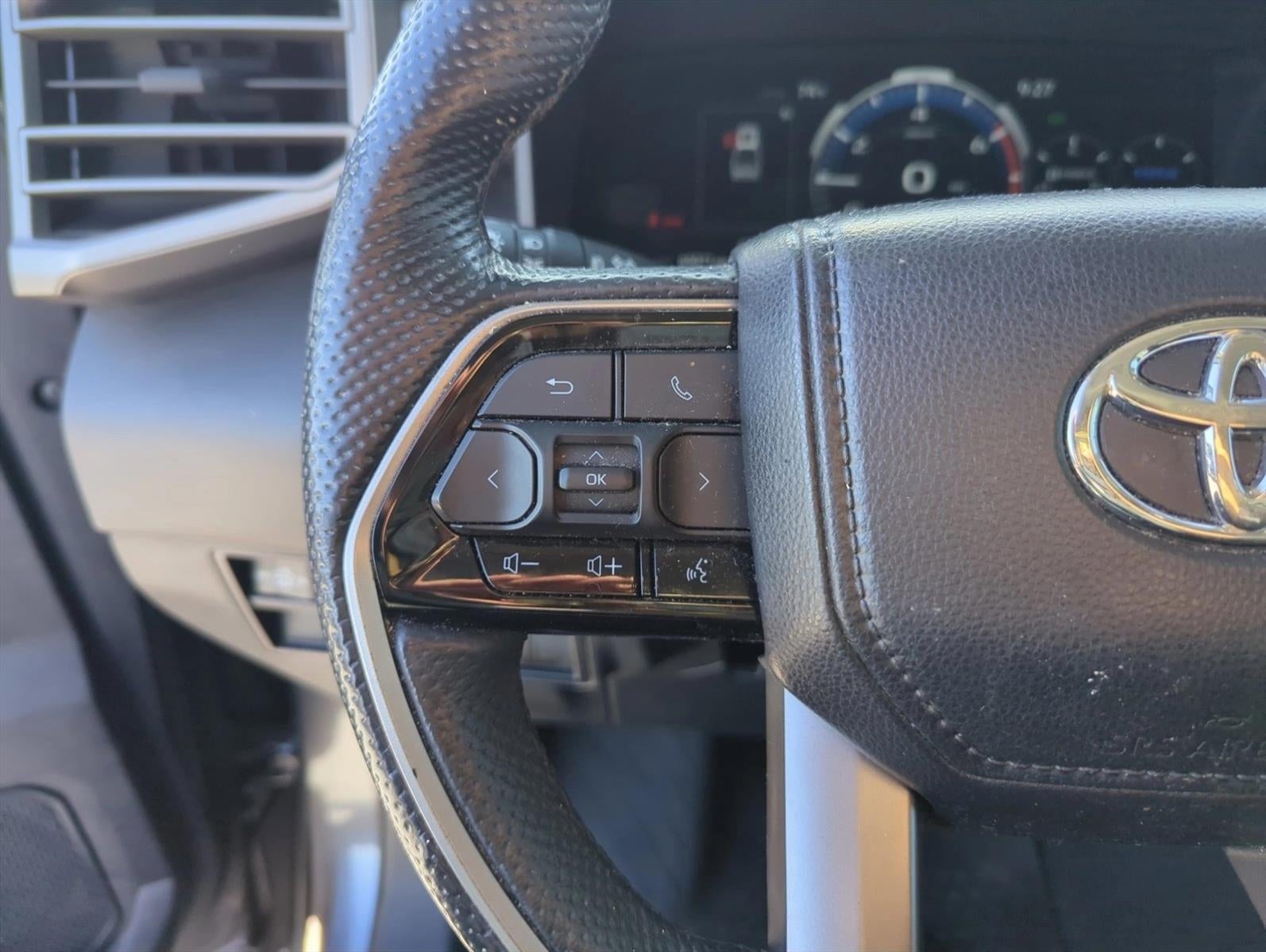 2023 Toyota Tundra 2WD 2WD Limited Hybrid CrewMax 5.5' Bed (Natl)