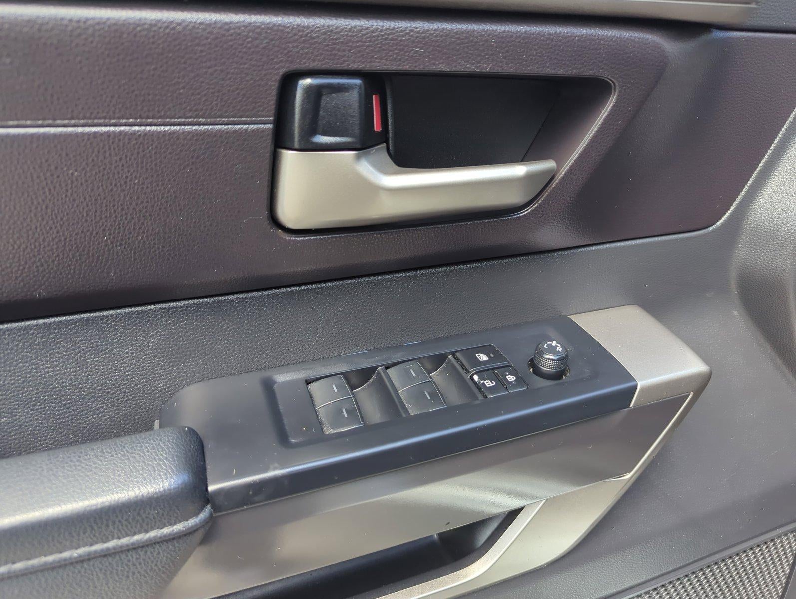 2024 Toyota Tundra 2WD 2WD SR5 CrewMax 5.5' Bed (SE)