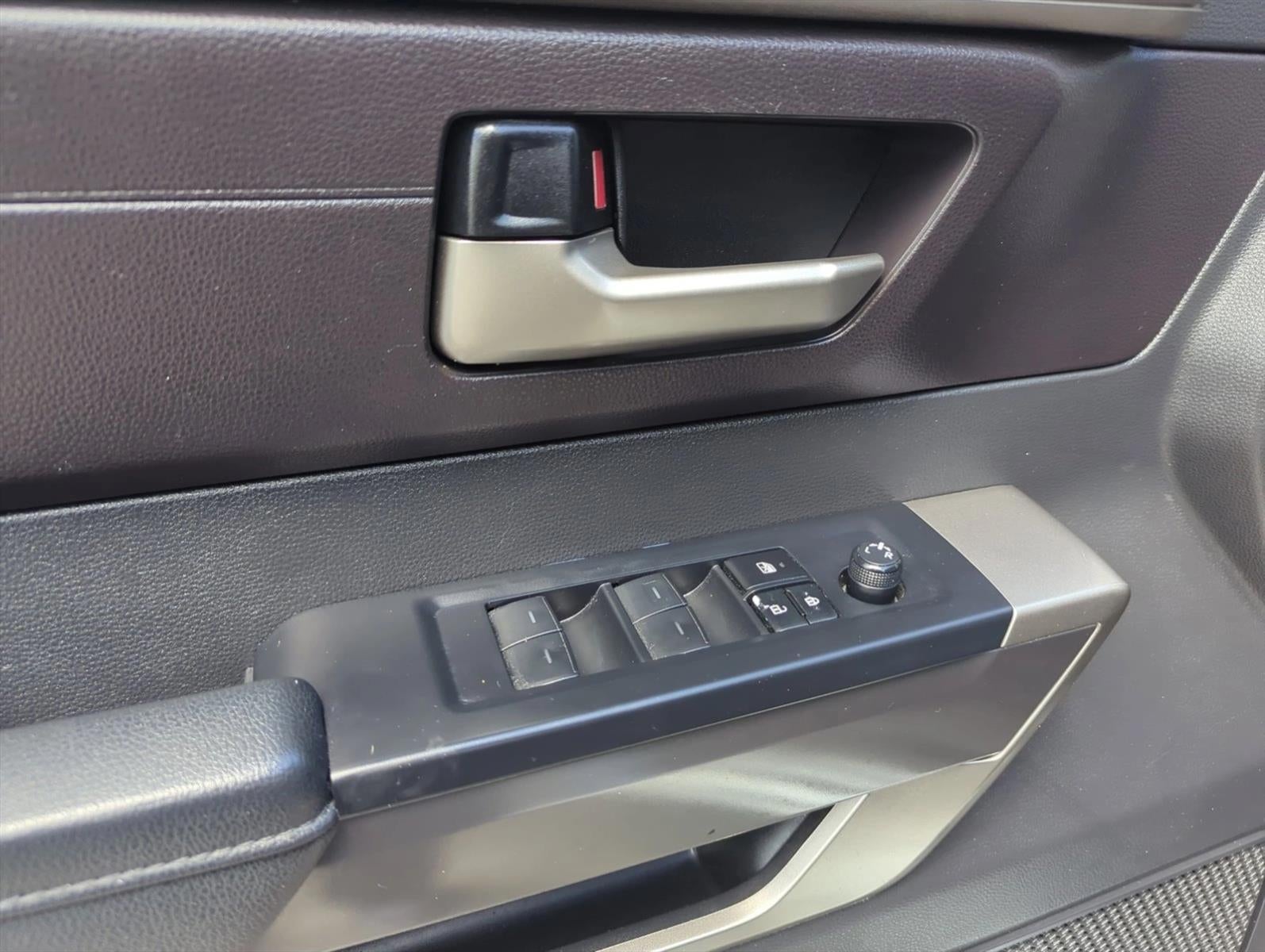 2024 Toyota Tundra 2WD 2WD SR5 CrewMax 5.5' Bed (SE)