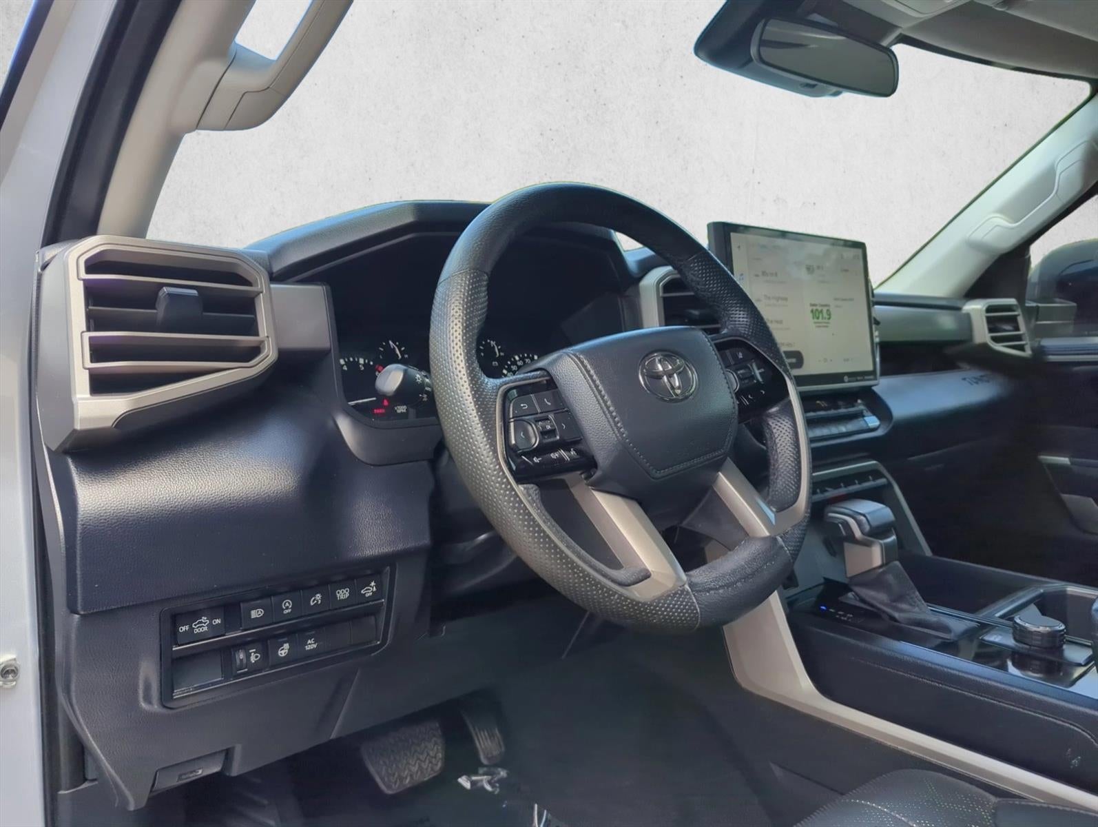 2024 Toyota Tundra 2WD 2WD SR5 CrewMax 5.5' Bed (SE)