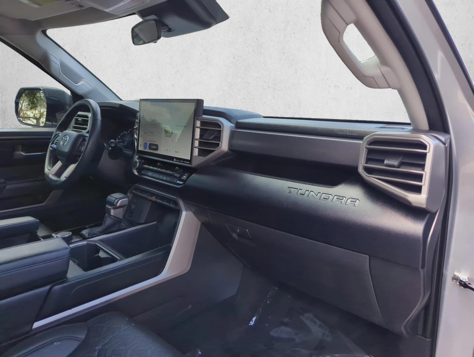 2024 Toyota Tundra 2WD 2WD SR5 CrewMax 5.5' Bed (SE)