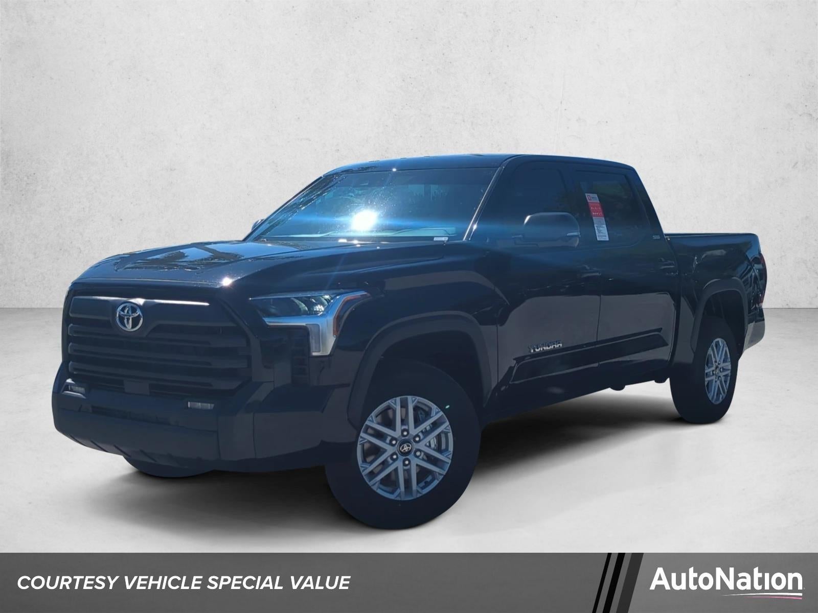 2026 Toyota Tundra 4WD 4WD SR5 CrewMax 5.5' Bed (SE)