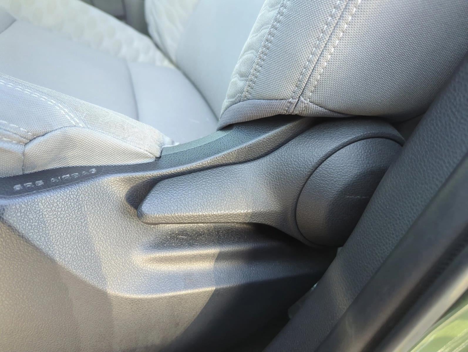 2022 Toyota Tundra 4WD 4WD SR5 CrewMax 5.5' Bed (SE)