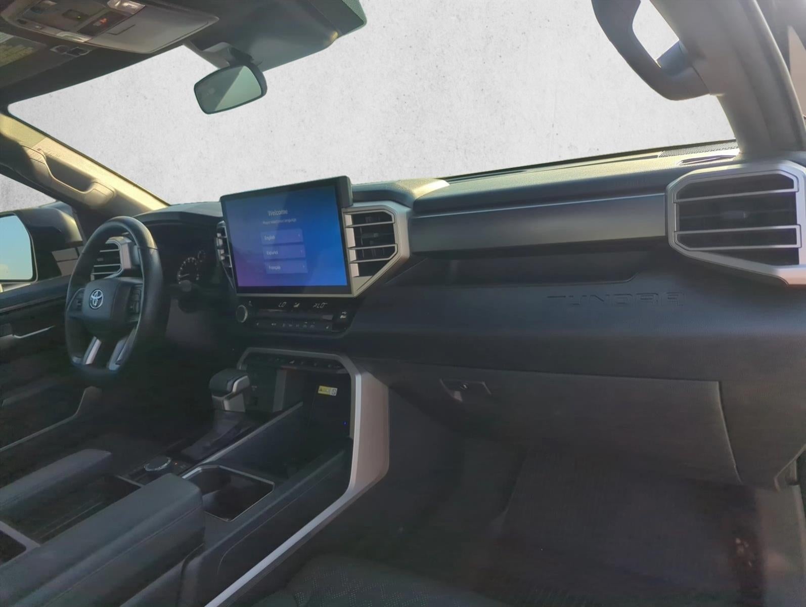 2025 Toyota Tundra 4WD 4WD SR5 CrewMax 5.5' Bed (SE)