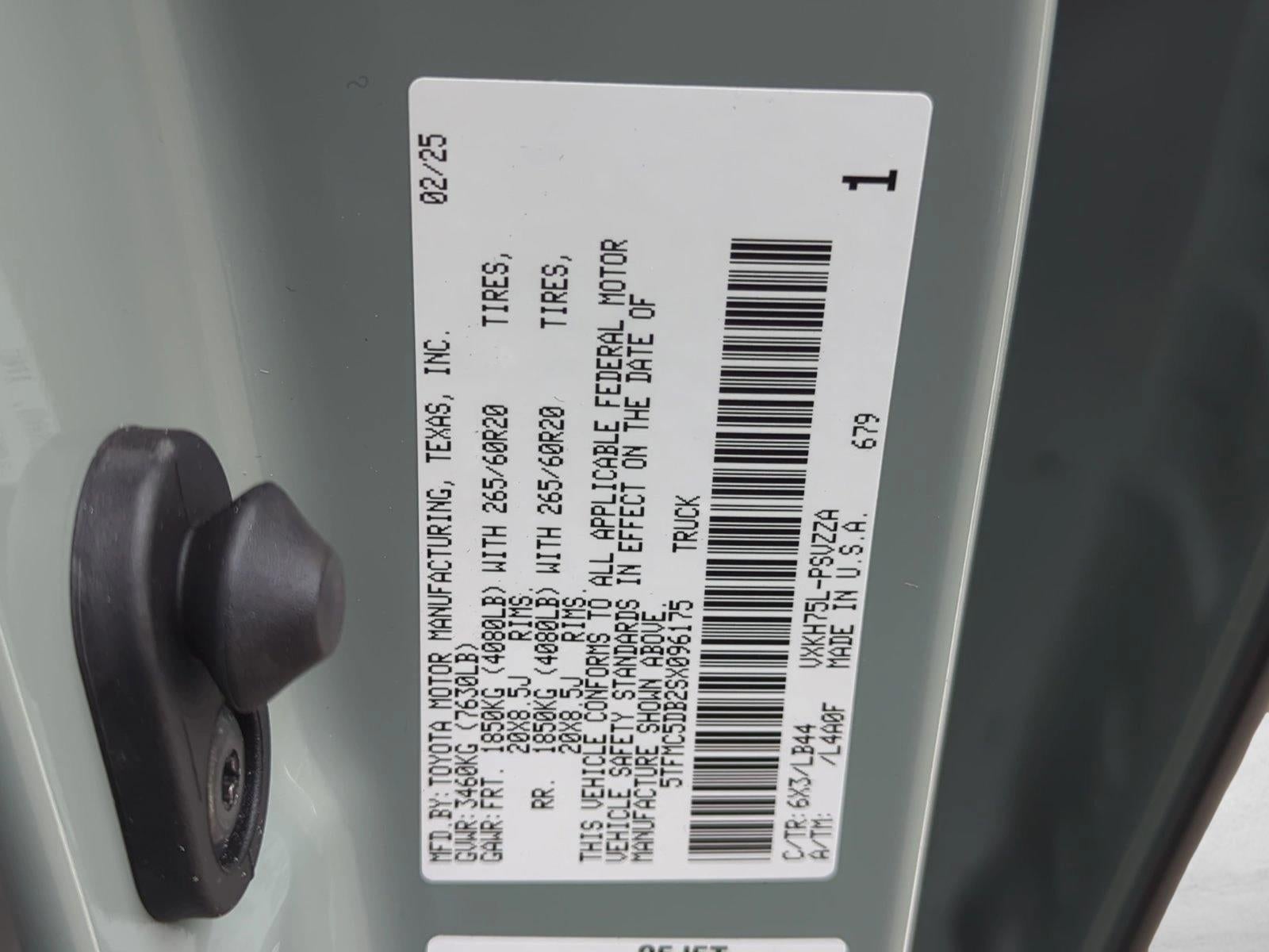 2025 Toyota Tundra 4WD 4WD 1794 Edition Hybrid CrewMax 5.5' Bed (Natl)
