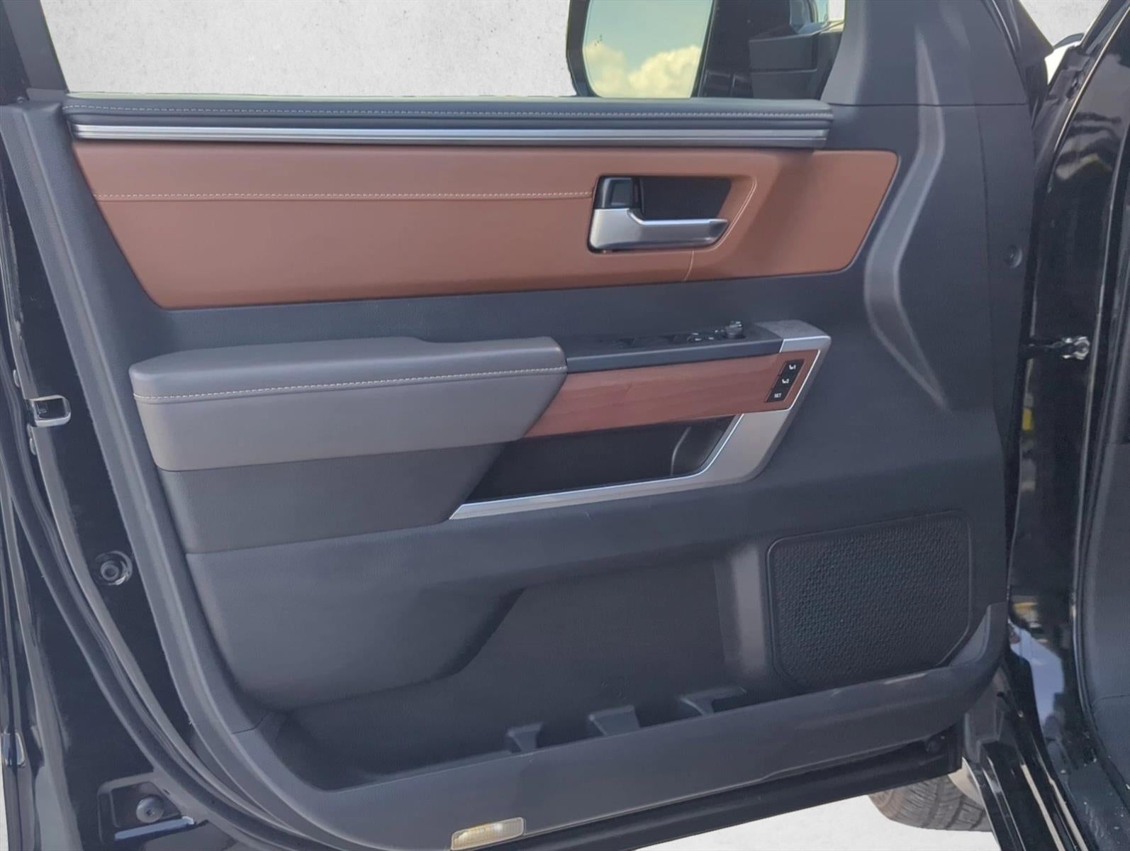 2024 Toyota Tundra 4WD 4WD 1794 Edition Hybrid CrewMax 5.5' Bed (Natl)