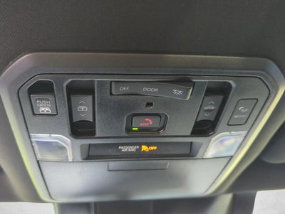 2023 Toyota Tundra 2WD 2WD Platinum CrewMax 5.5' Bed (SE)