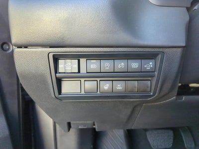 2023 Toyota Tundra 2WD 2WD Platinum CrewMax 5.5' Bed (SE)