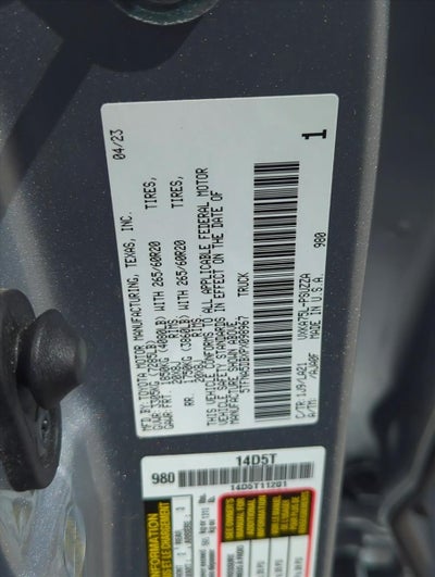 2023 Toyota Tundra 4WD 4WD Platinum CrewMax 5.5' Bed (Natl)