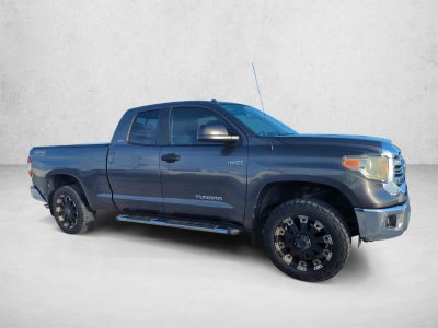 2017 Toyota Tundra 4WD 4WD SR5 Double Cab 6.5' Bed 5.7L FFV (Natl)