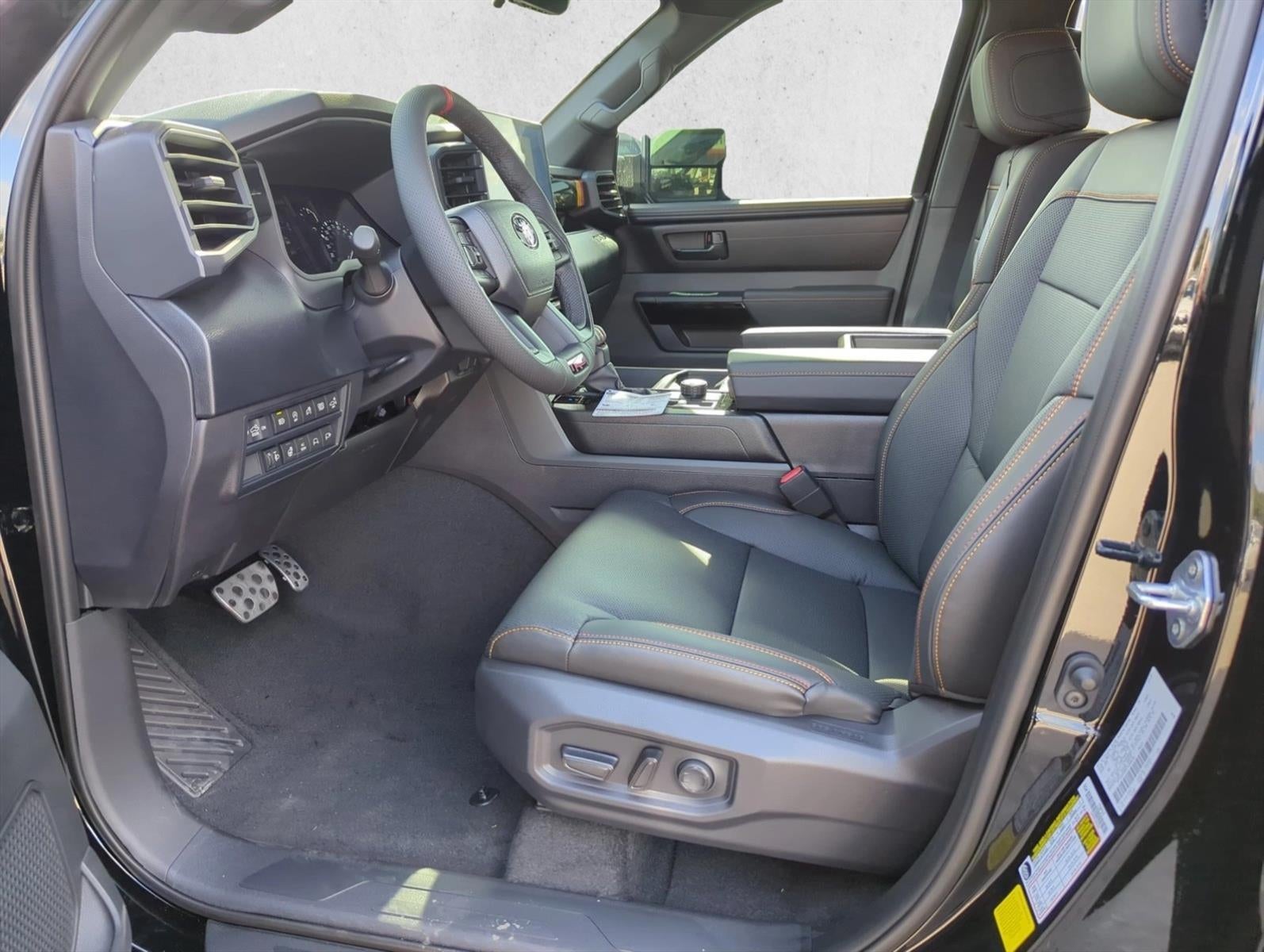 2026 Toyota Tundra 4WD 4WD Limited CrewMax 5.5' Bed (Natl)