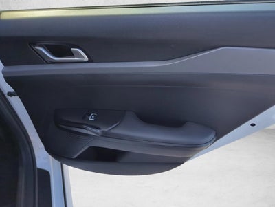 2022 Kia K5 LXS Auto FWD