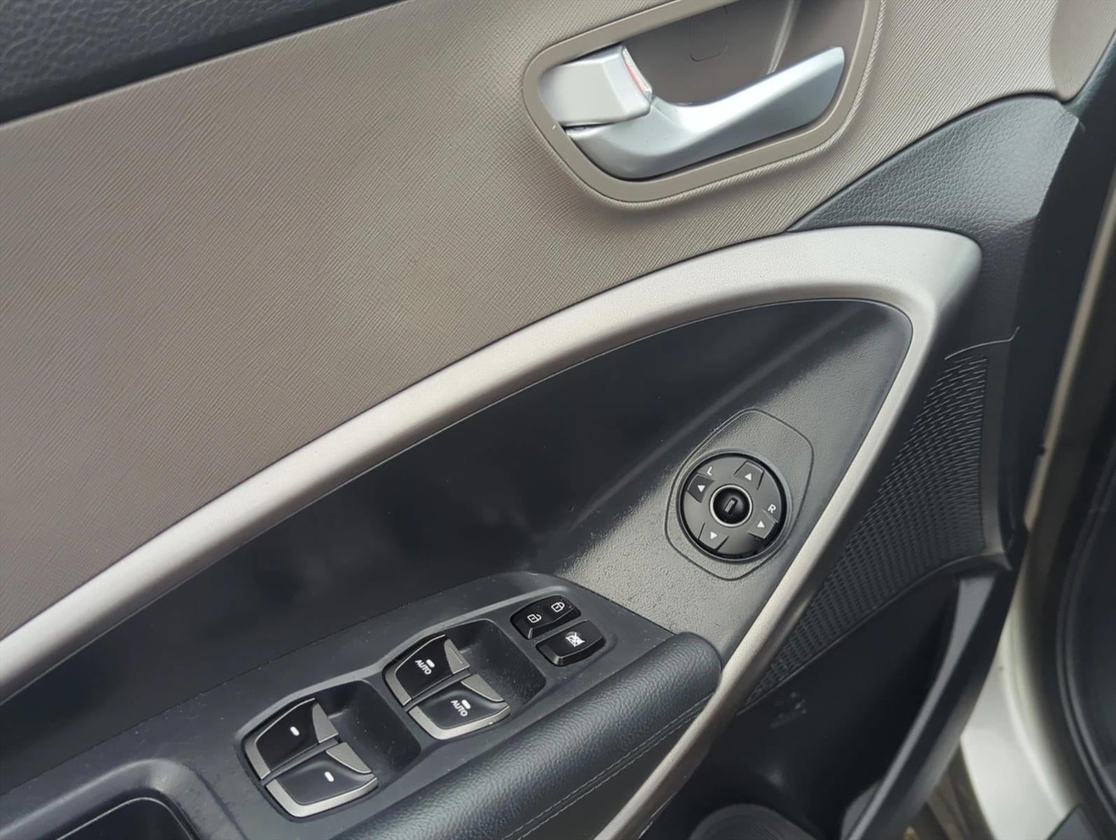 2016 Hyundai Santa Fe Sport FWD 4dr 2.4